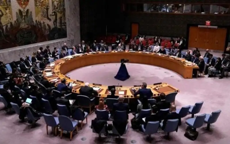 مشروع روسي يدعو إلى وقف إطلاق