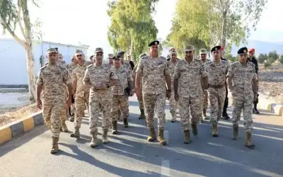 رئيس هيئة الأركان يؤكد على ضرورة