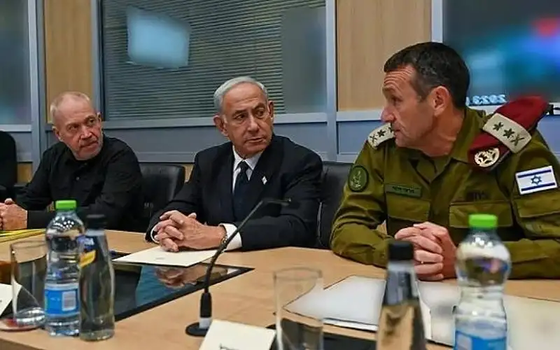 نتنياهو يهرب من خطاب أمام جنود