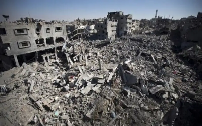 صحة غزة: عشرات الشهداء والأحياء تحت