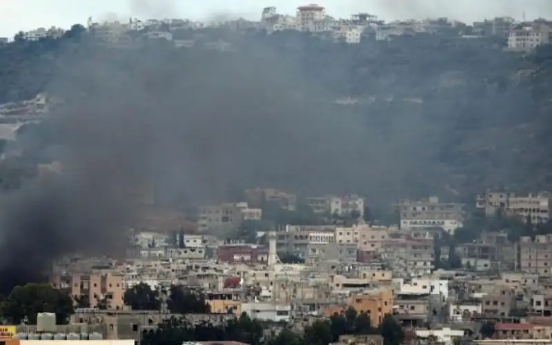 الجيش الإسرائيلي يهاجم مواقع عسكرية في