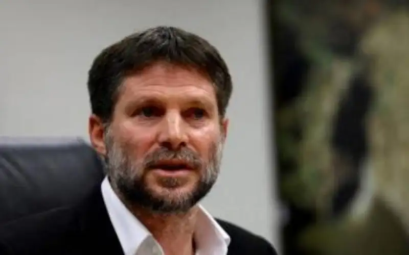 وزير إسرائيلي: علينا الاعتراف برأس محني