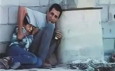 والد الطفل محمد الدرة يفقد بعضا