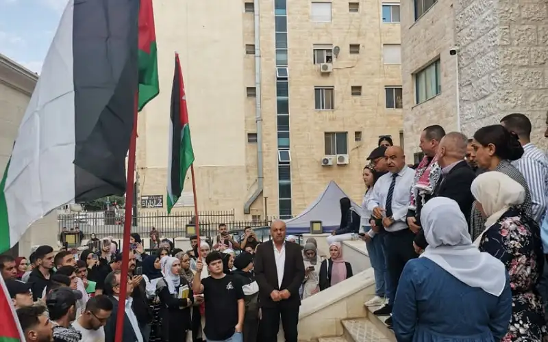 أكادميو وطلبة الخوارزمي ينفذون وقفة احتجاجية