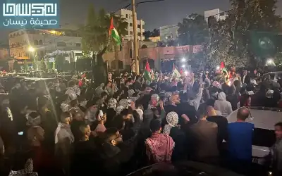 آلاف الأردنيين يحتجون قرب سفارة الاحتلال