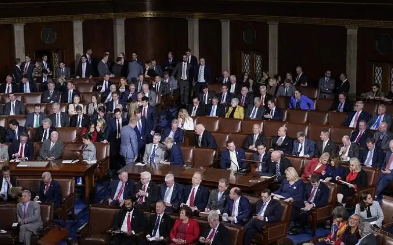 النواب الأمريكي يفشل بانتخاب رئيس له