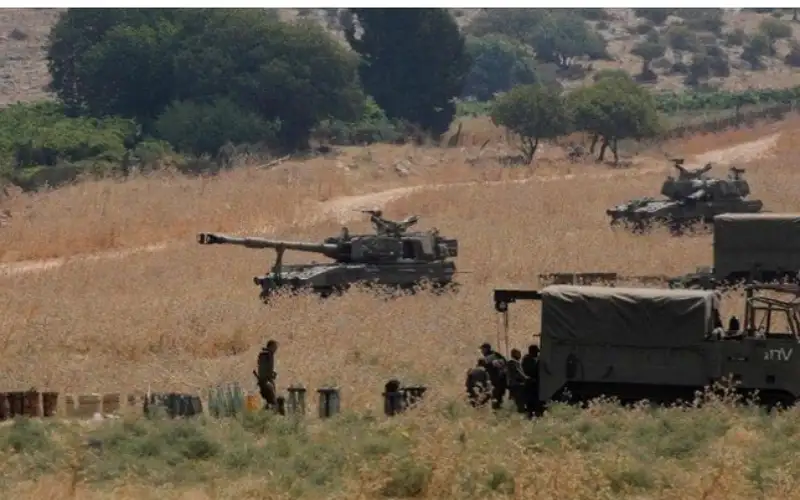 قوات الاحتلال تقتل صحفيا وتصيب آخر