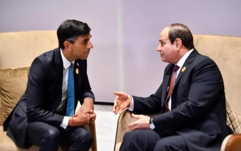 السيسي لسوناك: نحذر من انزلاق المنطقة