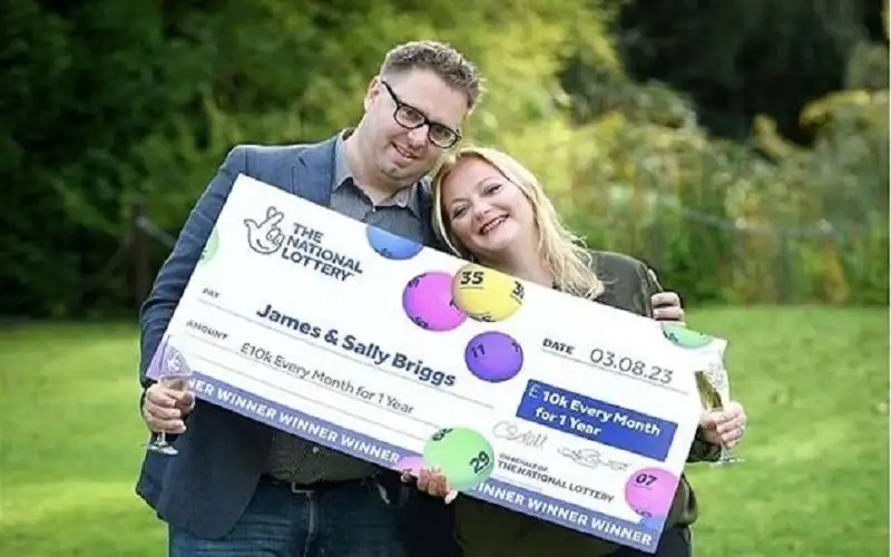 يتجاهلان رسائل البريد الإلكتروني.. ويكتشفان مفاجأة