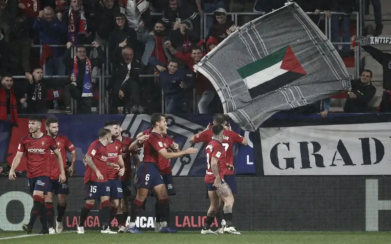 أوساسونا يفوز على غرناطة بثنائية أنتي