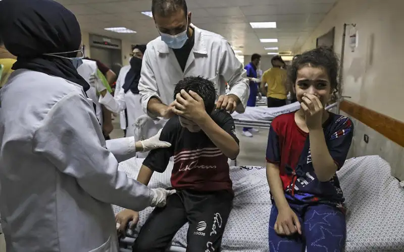 خروج 12 مستشفى بغزة عن الخدمة