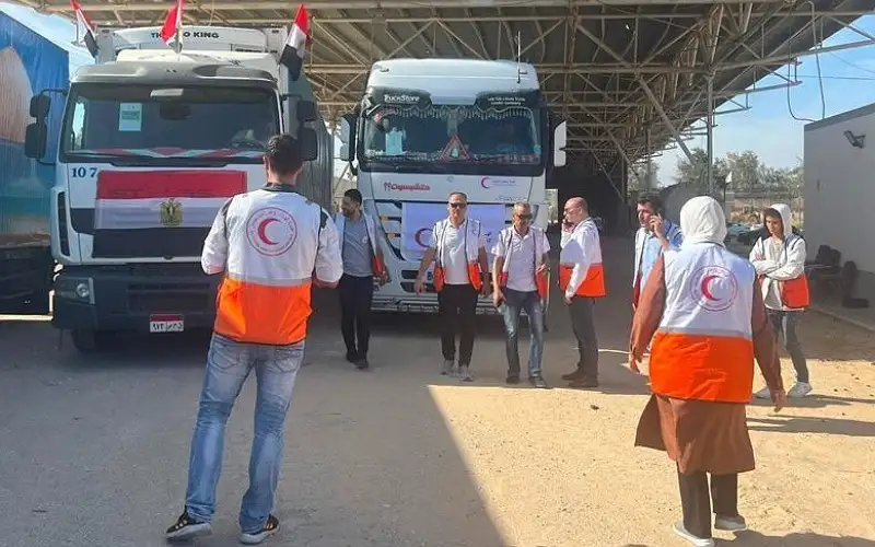 62 شاحنة مساعدات فقط دخلت غزة