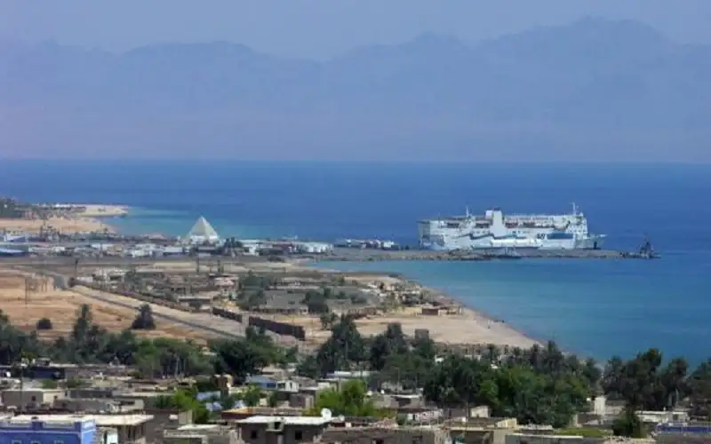 مصر .. سقوط مقذوف في مدينة