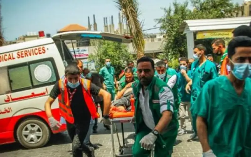 الصليب الأحمر: أدخلنا فريقا طبيا وخبراء