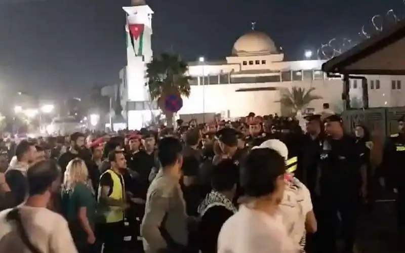 الامن يفض اعتصام الكالوتي بالقوة ويعتقل