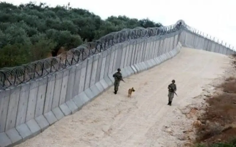 الاحتلال يطلب من المستوطنين قرب الحدود