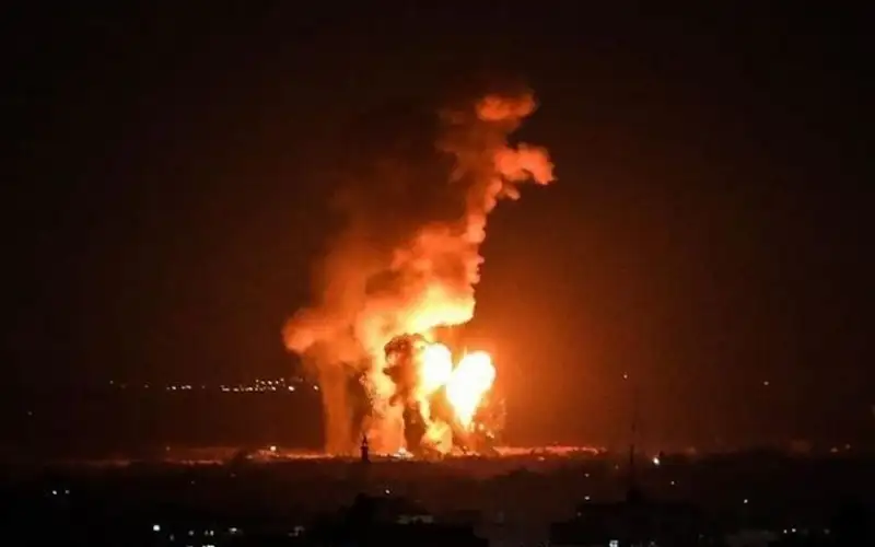 اشتباكات عنيفة على حدود قطاع غزة