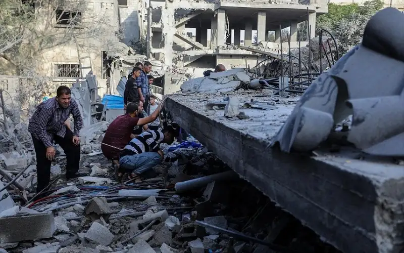 تضرر 200 ألف وحدة سكنية بغزة