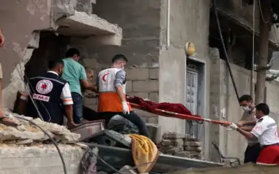 دفاع مدني غزة: قصف الطرق في