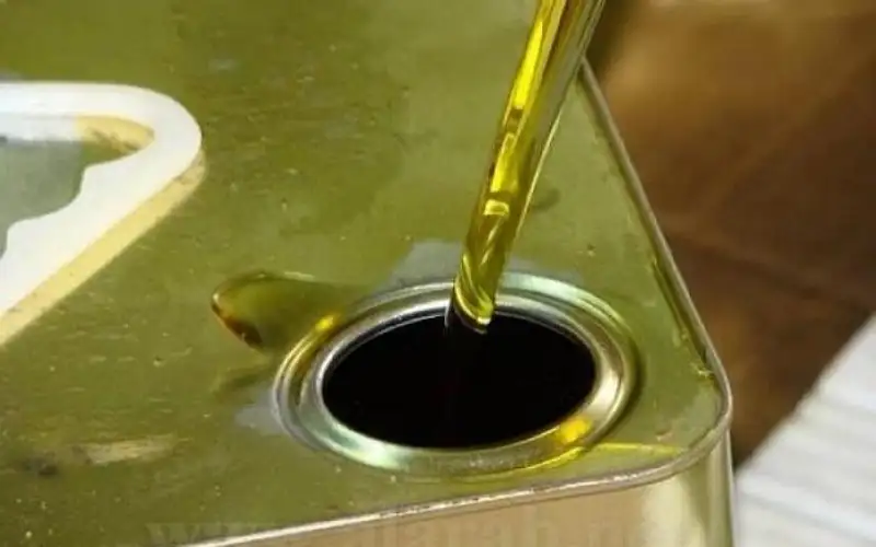 مذكرة لتوفير الزيت لجميع موظفي الدولة