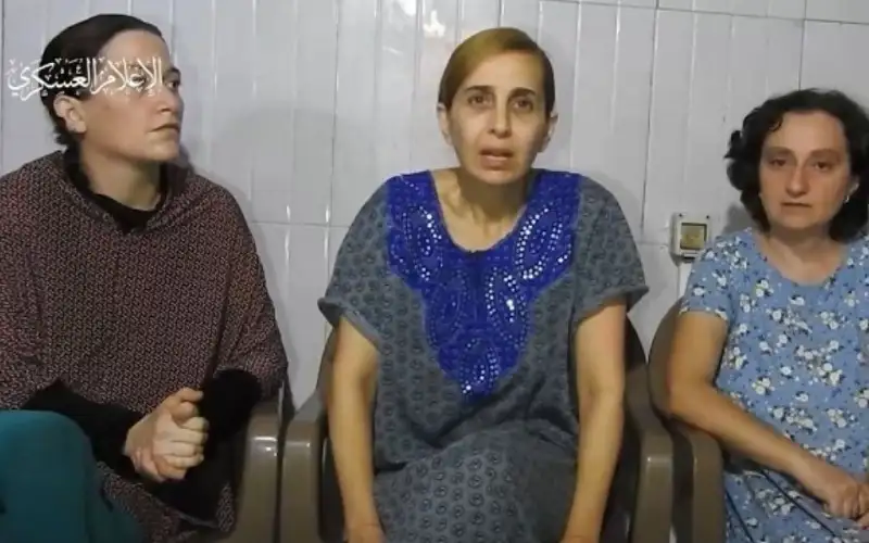 حماس: على الاحتلال التقاط رسالة الأسيرات