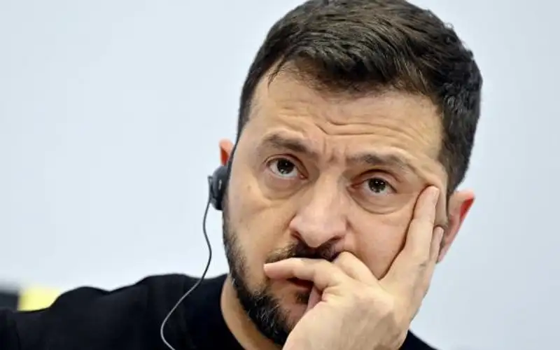 روسيا تعرض منزل زيلينسكي للبيع في