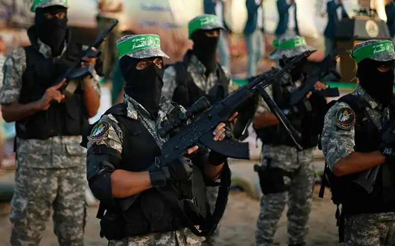 معارك طاحنة من نقطة صفر بين