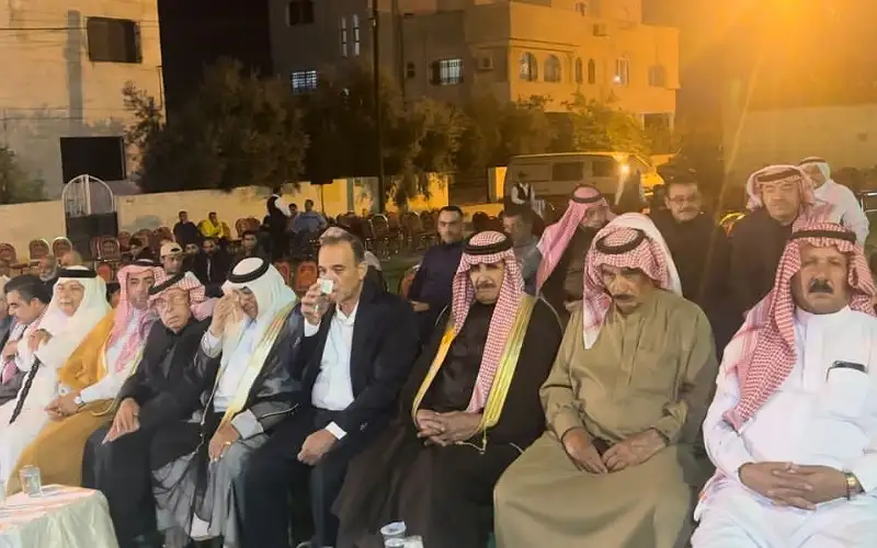 نواب يشاركون بوقفة سحاب تضامنا مع