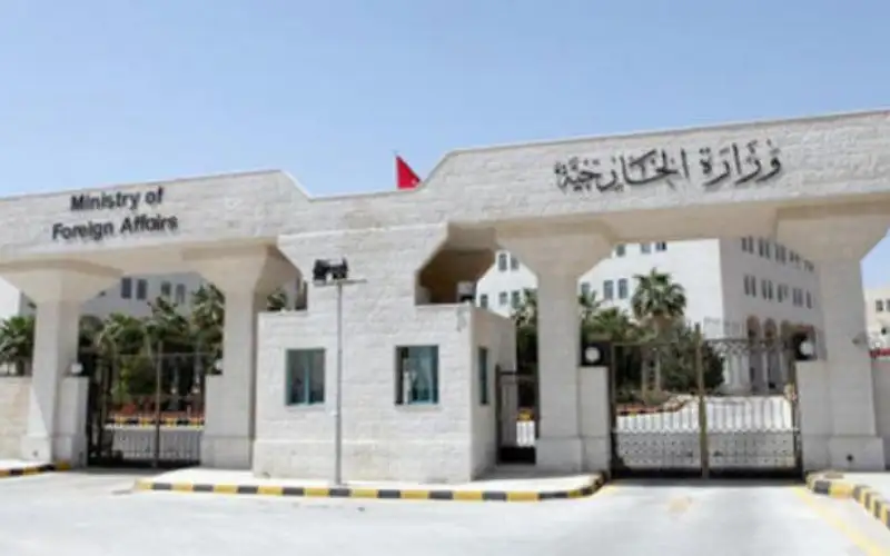 الخارجية: طائرة عسكرية أردنية لنقل 53