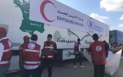 الهلال الأحمر: دخول 241 شاحنة مساعدات