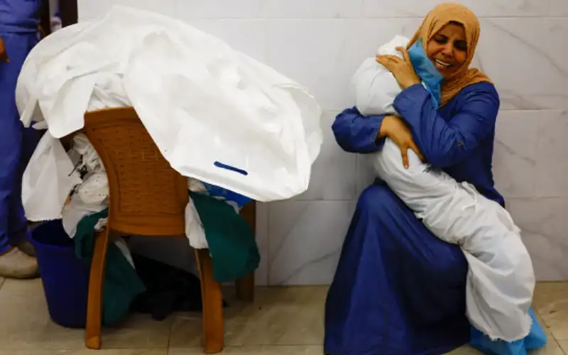 مآسي غزة .. أم ترفض غسل