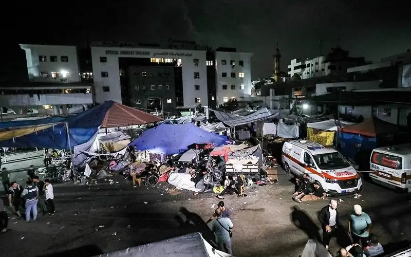 غارات تستهدف محيط مستشفيي القدس والإندونيسي