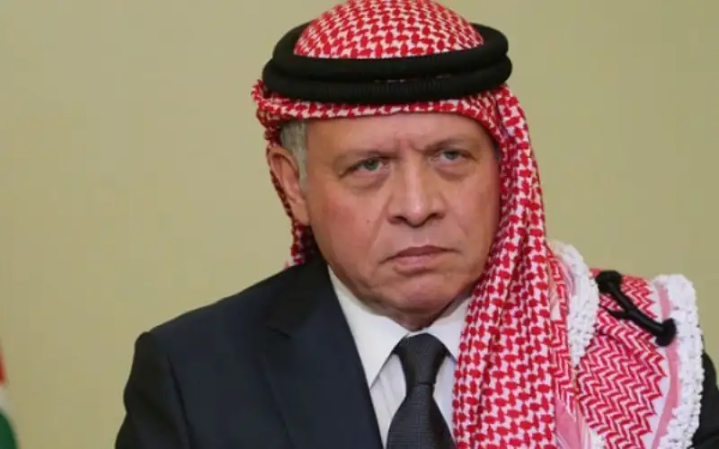الملك للمستشار الألماني: على المجتمع الدولي