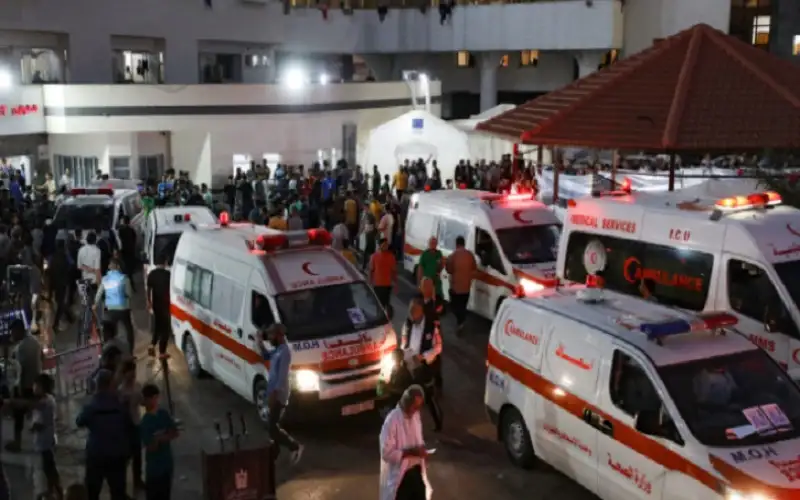 مستشفى الشفاء يستقبل 80 شهيدا منذ