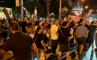 مظاهرات في الكيان تطالب نتنياهو بالاستقالة