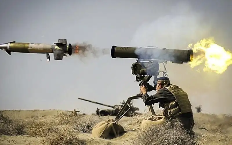 صفارات الإنذار تدوي بمستوطنة قرب حدود