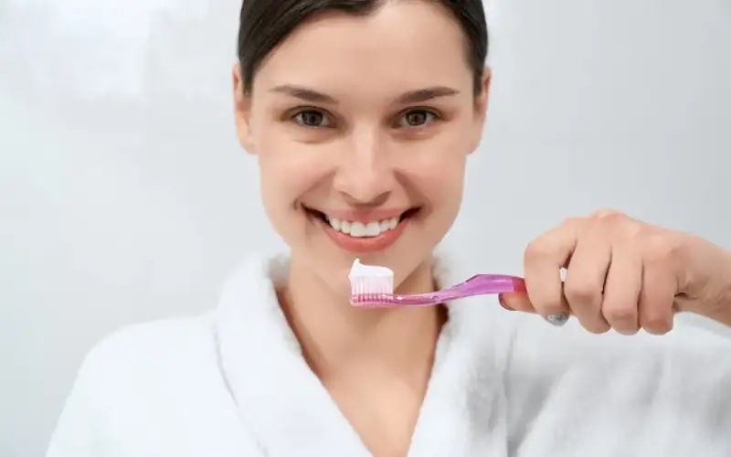 طرق سهلة وفعالة لعلاج التهاب اللثة