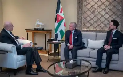 الملك يبحث مع ميقاتي التطورات الخطيرة