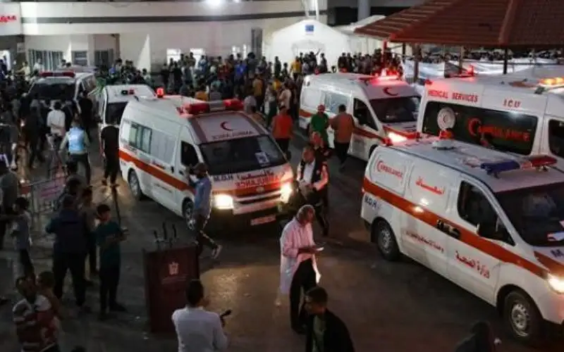 اتفاق على نقل نحو 1000 مريض