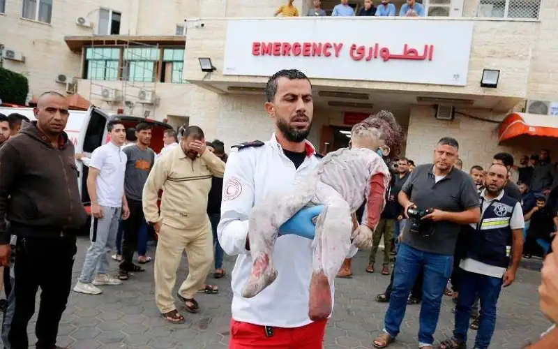 أطباء في الكيان يطالبون بقصف مستشفيات