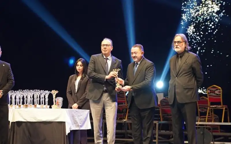 كلية الخوارزمي تهنئ الدكتور البلداوي بنيل