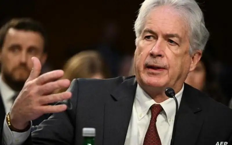 مدير سي.آي. آيه يزور الاحتلال وقطر