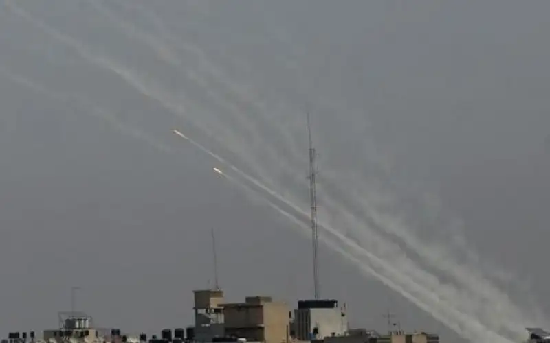 صفارات الإنذار تدوي في رعيم وعين