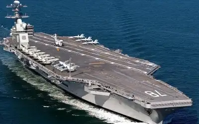 أميركا تدفع بمزيد من السفن الحربية