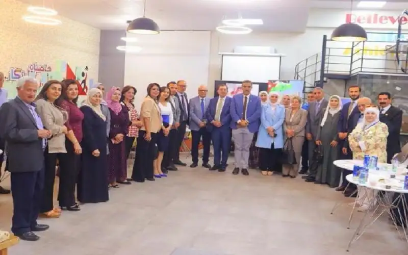 لقاء ريادي أكاديمي لكوكبة نسائية بمنتدى