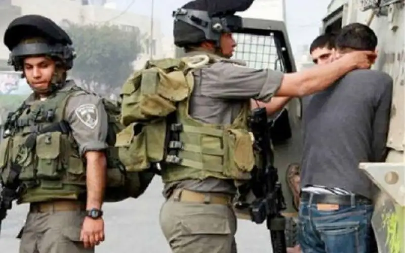 مداهمات واعتقالات في الضفة والقدس