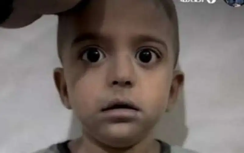 استشهاد طفل كل 10 دقائق في