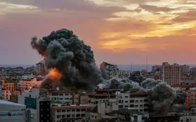 استشهاد 21 فلسطينيا بقصف إسرائيلي على