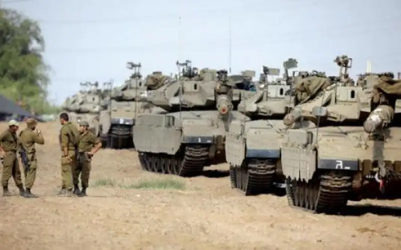 دبابات الاحتلال تحاصر 4 مستشفيات في