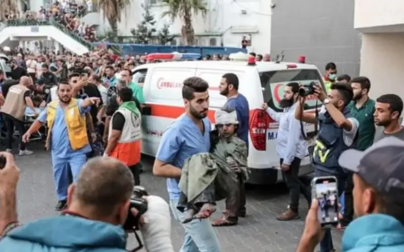 قوات الاحتلال تعتقل مسعفين أثناء عودتهما